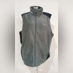 Columbia Men's Dark Gray Fleece Vest